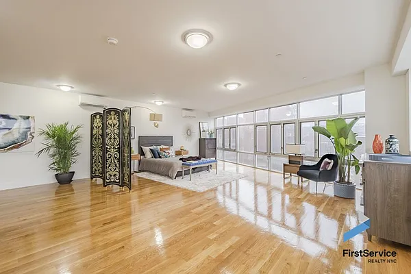 Rented by FirstService Realty (legacy) | media 2