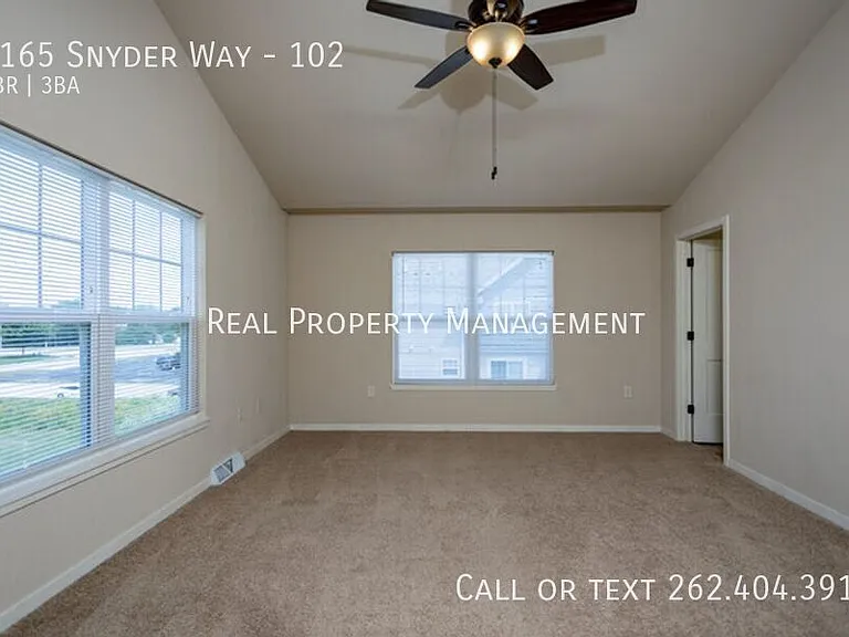 1165 Snyder Way #102 — Photo 6