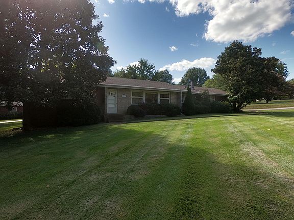 2nd image of 477 Brentlawn Dr
