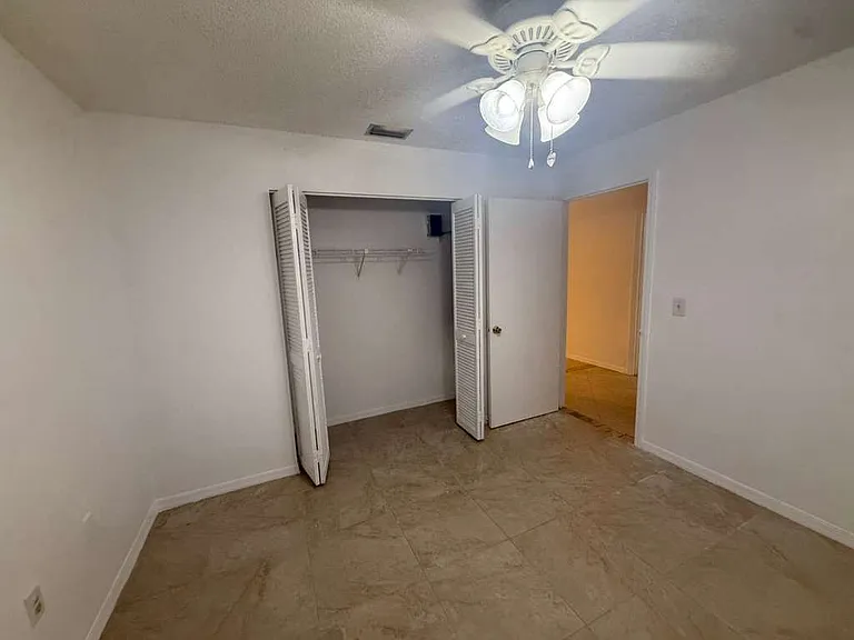 328 Camillia Ln #A — Photo 5