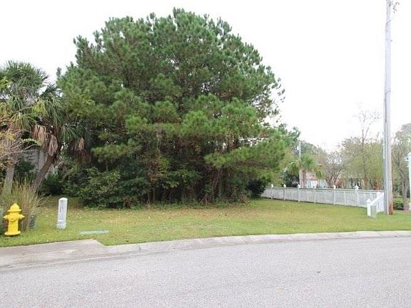 3rd image of 2306 Tortuga Ln