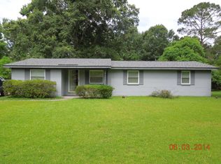 107 Walnut St, Bloomingdale, GA 31302