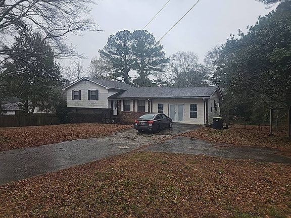 2nd image of 268 Rountree Rd