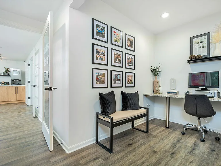 Arlington Club Apartments — Photo 5