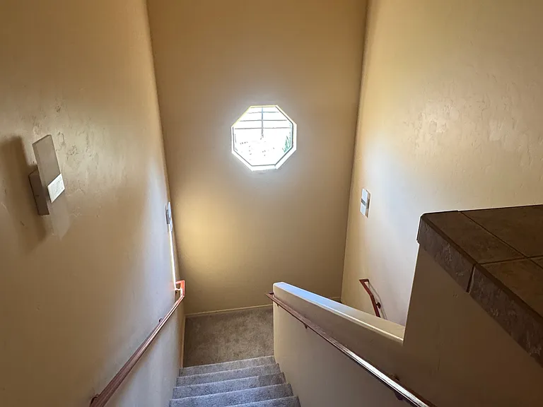 1870 Horizon Way #D — Photo 7