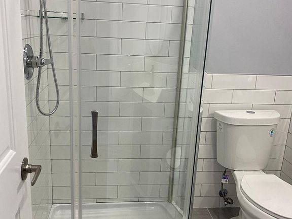 3rd image of 708 N 42nd St #B2