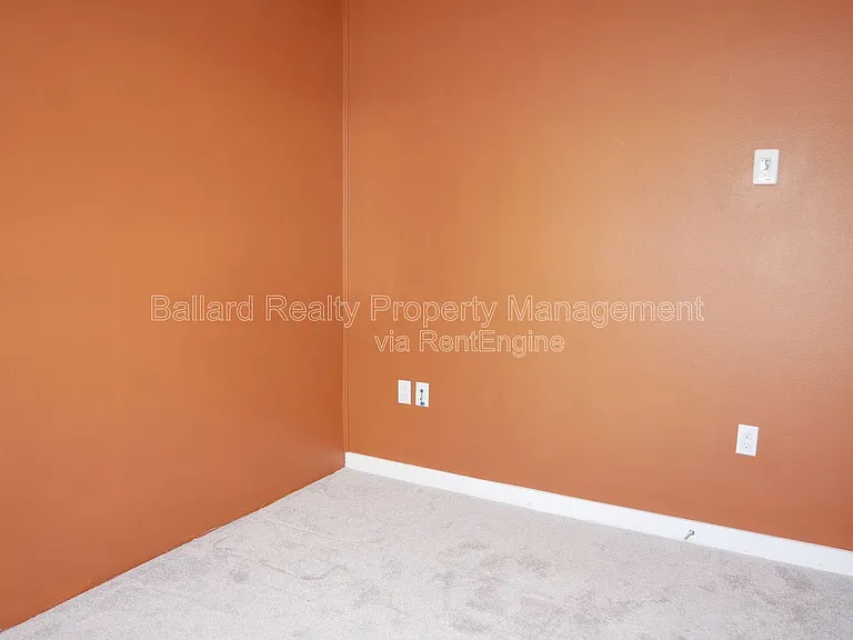 6251 8th Ave NW — Photo 16