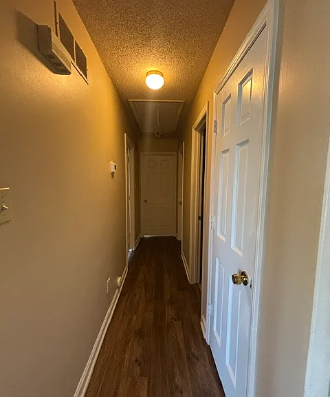 6717 W Friendly Ave — Photo 19
