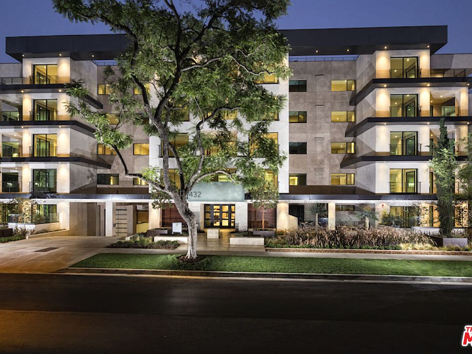 1st image of 432 N Oakhurst Dr #303