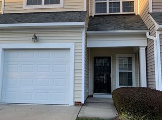 7230 Aquinas Ave, Raleigh, NC 27617