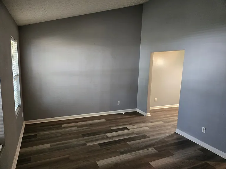 5504 Moriah Ln — Photo 8