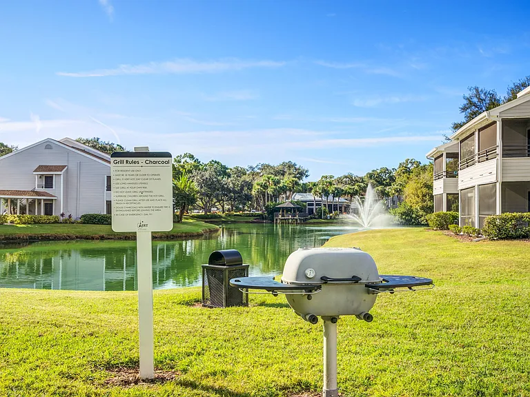 Lakeside Grill Area