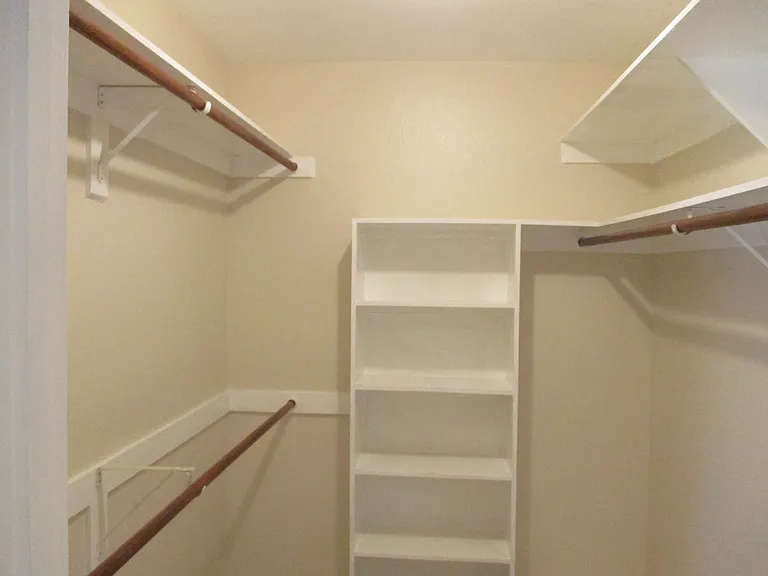 3327 E Calypso Ave — Photo 10