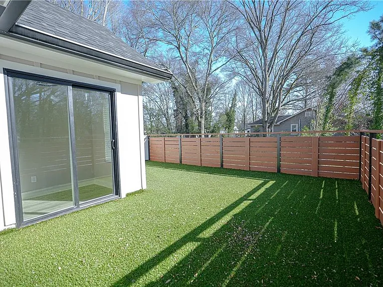 1452 Lockwood Dr SW — Photo 39