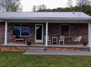 156 Shadybrook Dr, Johnson City, TN 37604
