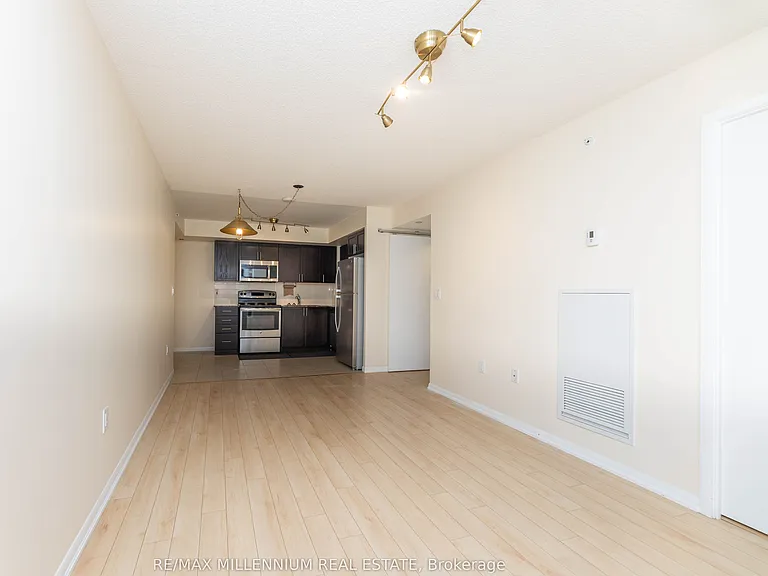 830 Lawrence Ave W #334 — Photo 14