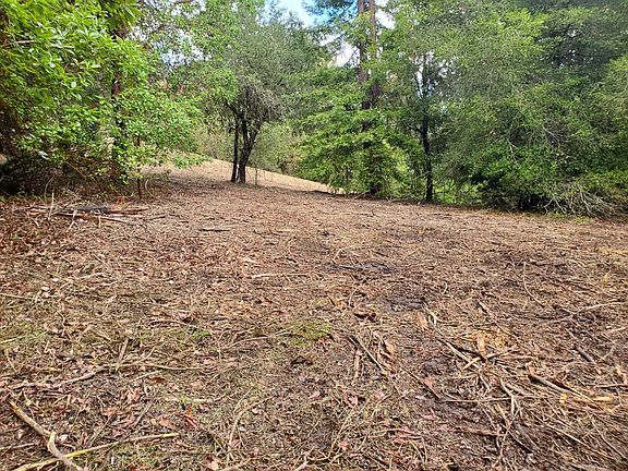 2nd image of 250 Loma Escondida