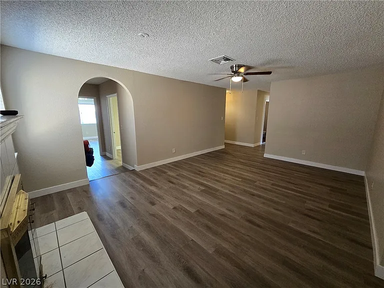 4647 Marnell Dr — Photo 9