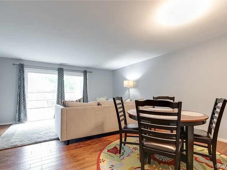 2402 Barnside Cir — Photo 6