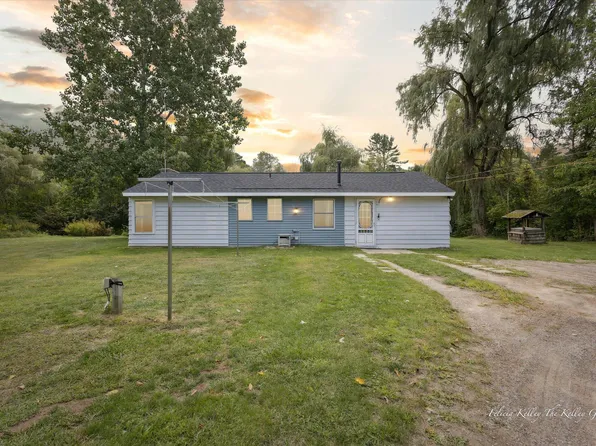 11510 Algoma Ave NE, Rockford, MI 49341