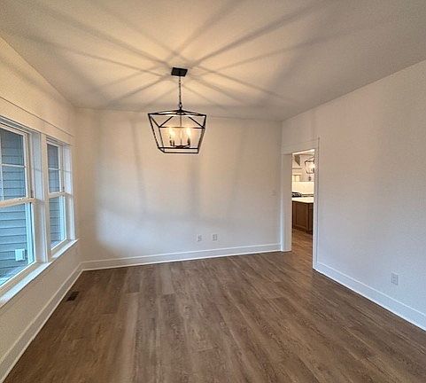 4th image of 9711 Credilla Rose Ln