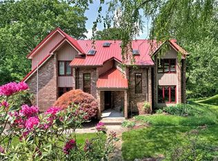 2819 Ridge Dr, Allison Park, PA 15101