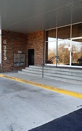 3rd image of 3913 Saratoga Ave #G-115