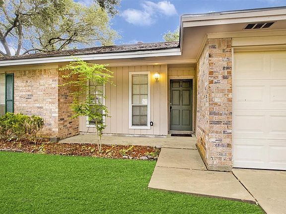 4th image of 1723 Redwood Cir