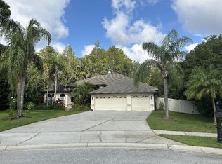 1012 Kingsborough Gardens Ct, Lutz, FL 33548