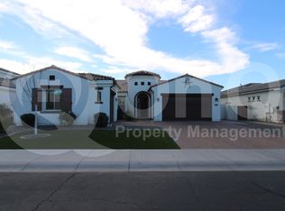 3835 E Carob Dr, Gilbert, AZ 85298