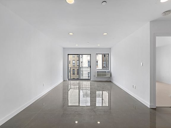 5th image of 371 W 126th St #4F