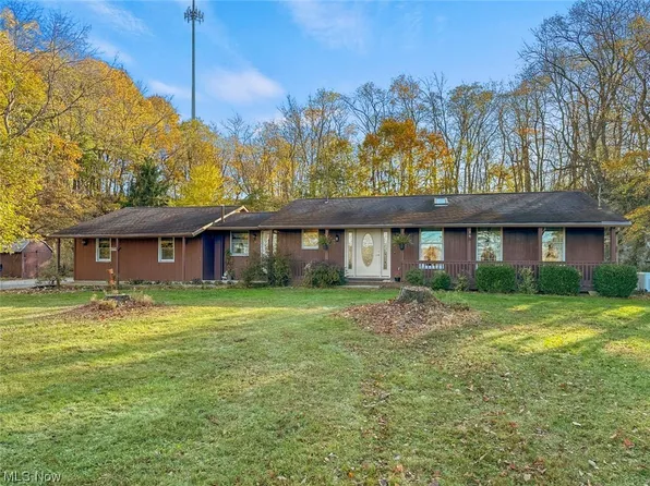 12759 Blosser Rd, North Lima, OH 44452