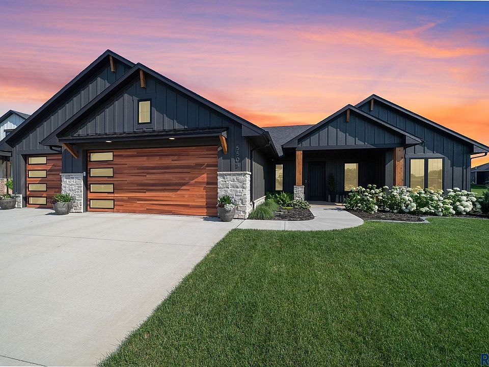 1st image of 5505 E Canter Ridge Cir