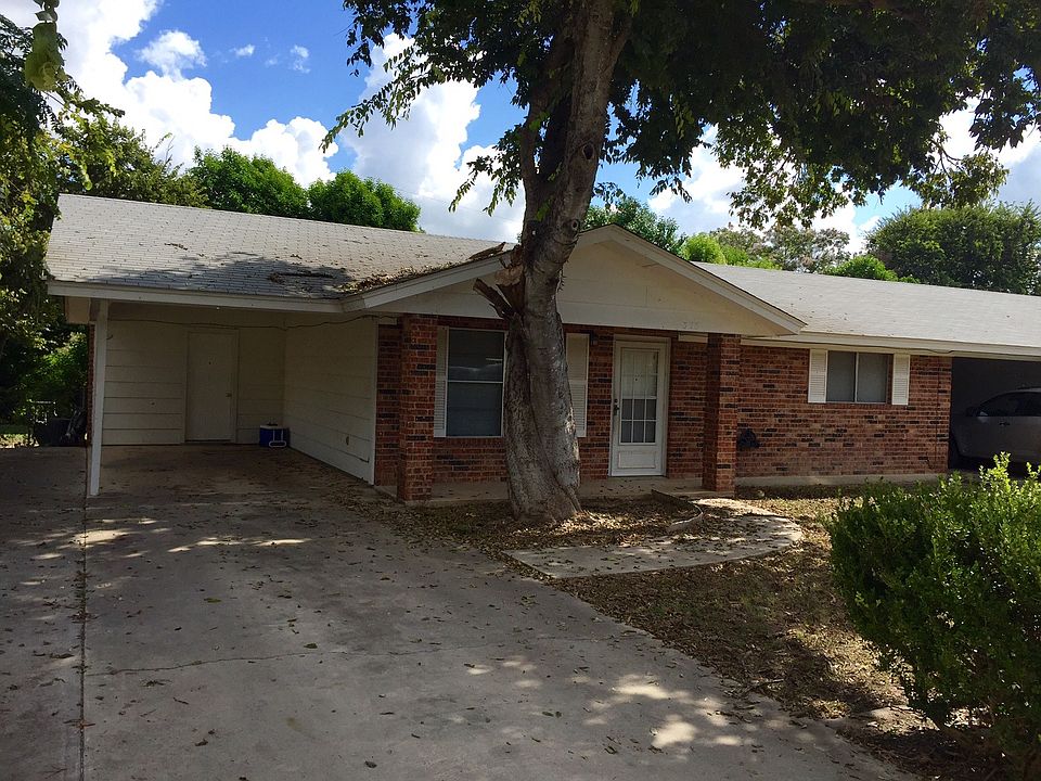 2nd image of 375 Bobolink Dr