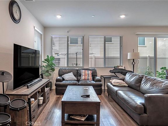 4th image of 3069 Carriso Rd