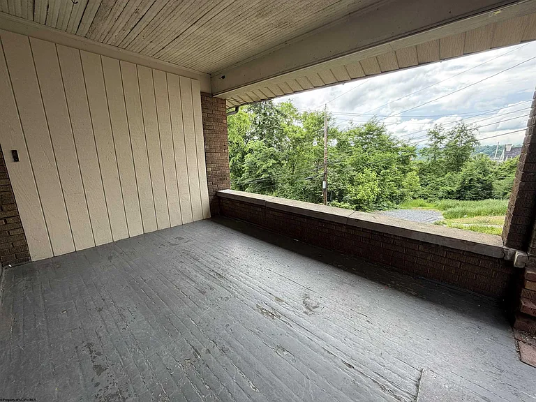 662 Spruce St — Photo 16