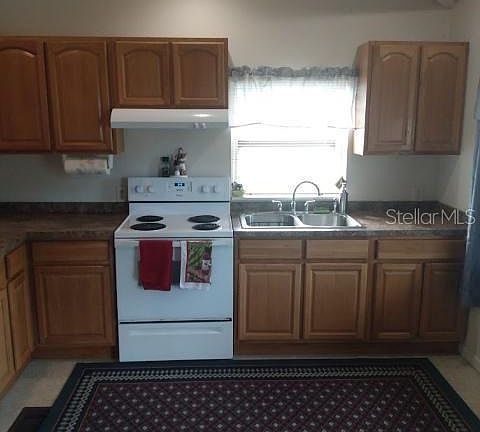 4th image of 408 W Palmetto St