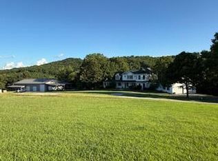 134 Meadowbrook, Walnut Shade, MO 65771