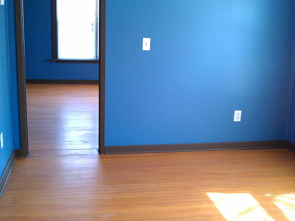 2nd image of 2410 Polk St NE