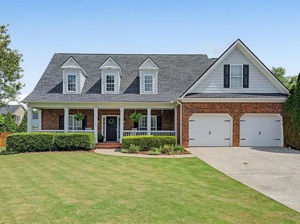 32 Colonial Cir NW, Cartersville, GA 30120