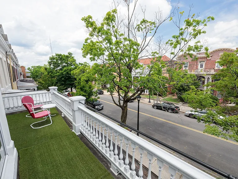 2713 W Grace St — Photo 37