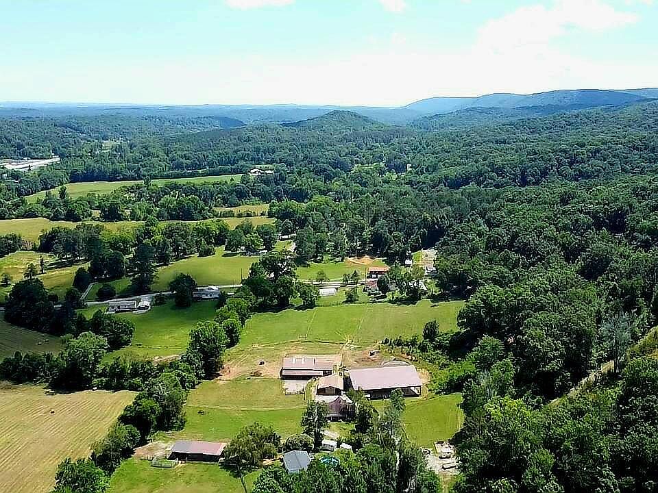 49th image of 200 Reavley Rd
