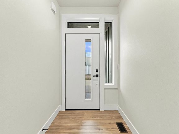5th image of 9910 E Springfield Ln