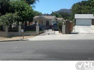 13293 Dyer St, Sylmar, CA 91342