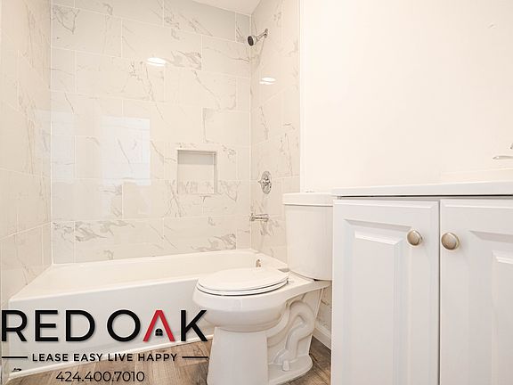3rd image of 1050 W 84th Pl #1052-3/4