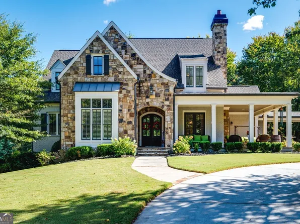 12625 Old Surrey Pl, Roswell, GA 30075