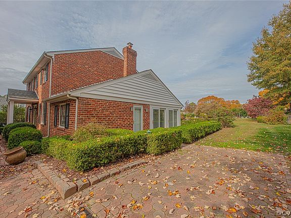 5th image of 4508 Adelaide Ave