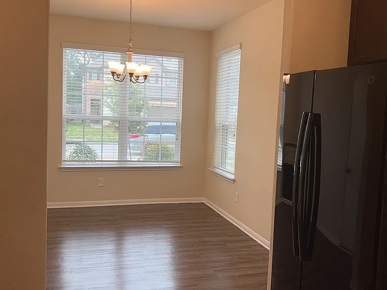 10523 Chestnut Path Way — Photo 5