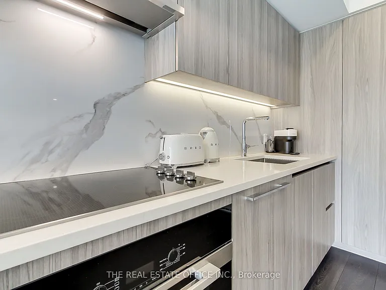 1 Concord Cityplace Way #611 — Photo 9