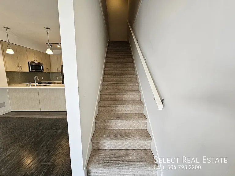 32059 Hillcrest Ave #AVENUE204-204 — Photo 12